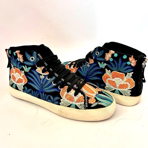 REBECCA MINKOFF Zaina Black Floral Embroidered lace up Mid Sneakers Size 6 - Picture 2 of 10